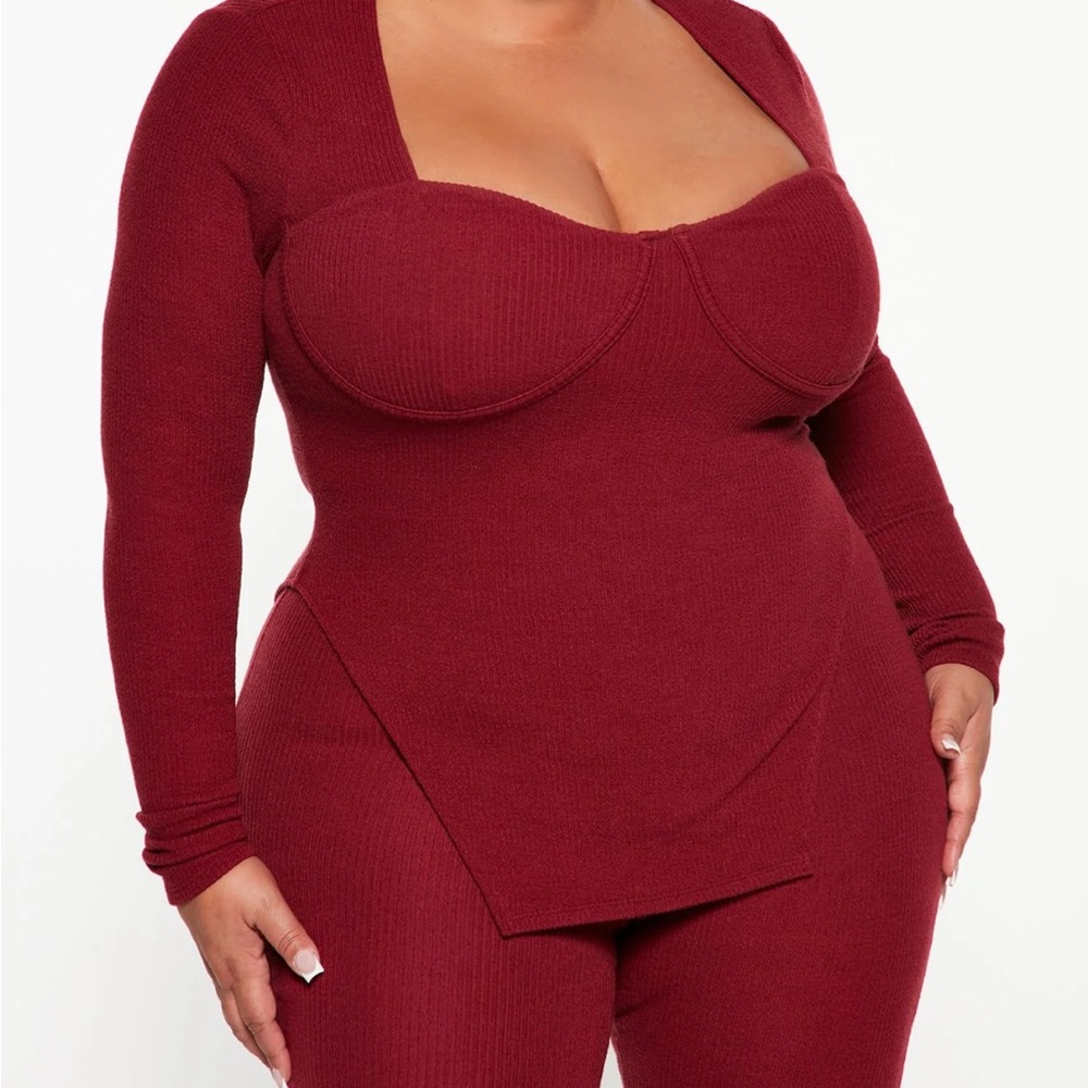 **SOLD**Fashion Nova long sleeve pant set